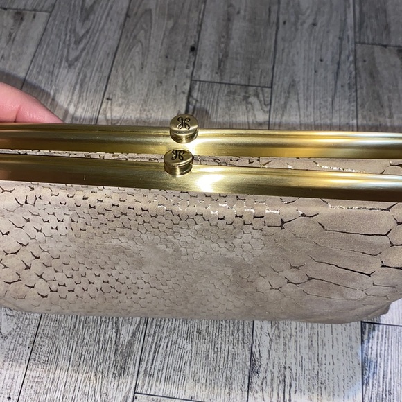 Hobo Lauren Wallet - Gold Filigree Exotic NWOT - Picture 9 of 9